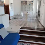 Villa Elegante Al Centro Di Porto *