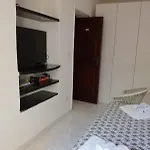 Villa Elegante Al Centro Di Porto Ischia